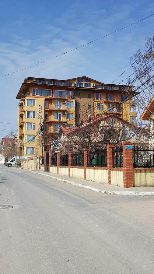 شقة David Aprilia Năvodari المظهر الخارجي الصورة